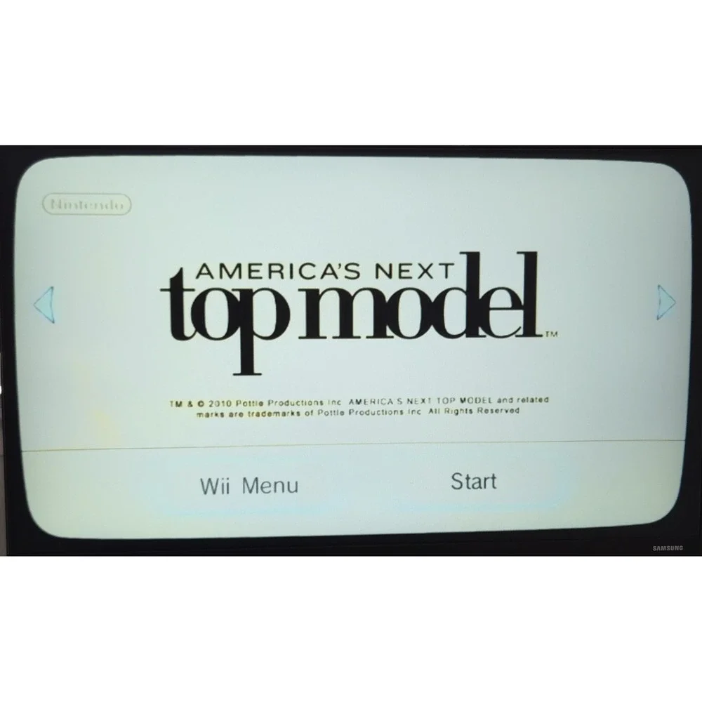 America's Next Top‎ Model - Nintendo Wii 2010 - Complete in Box (CIB) - Tested